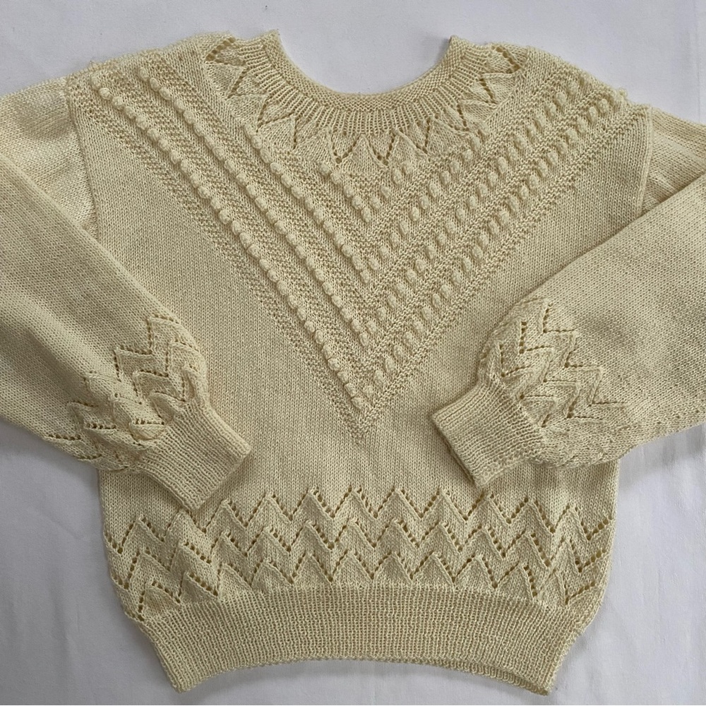 Vintage Popcorn Knit Sweater Cream One Size Medium